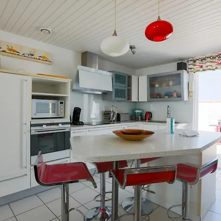 Maison Confortable A Deux Pas Du Village Holiday home