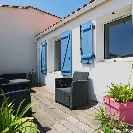 Maison Confortable A Deux Pas Du Village Holiday home La Flotte